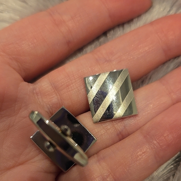 Stainless Steel Matte & Shiny Silver Cufflinks with Diagonal Stripes Brand New - Picture 3 of 6